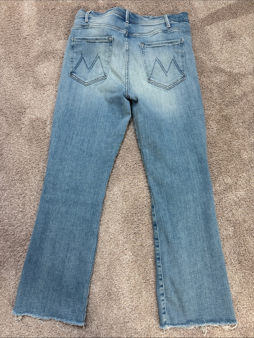 Mother The Hustler ankle fray 31 in Au Revoir light denim jeans